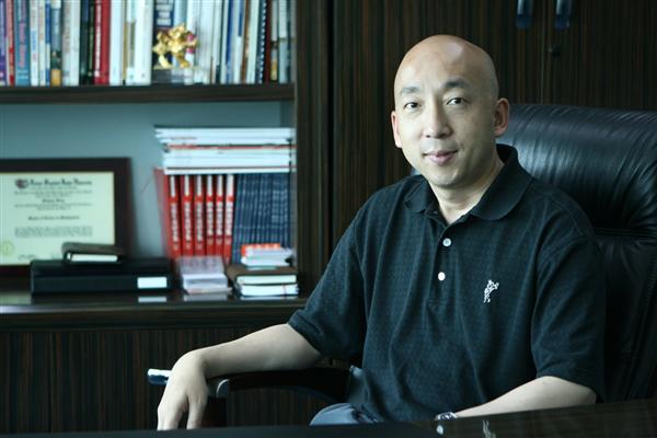 东航老总王_东航空姐陪睡老总(3)